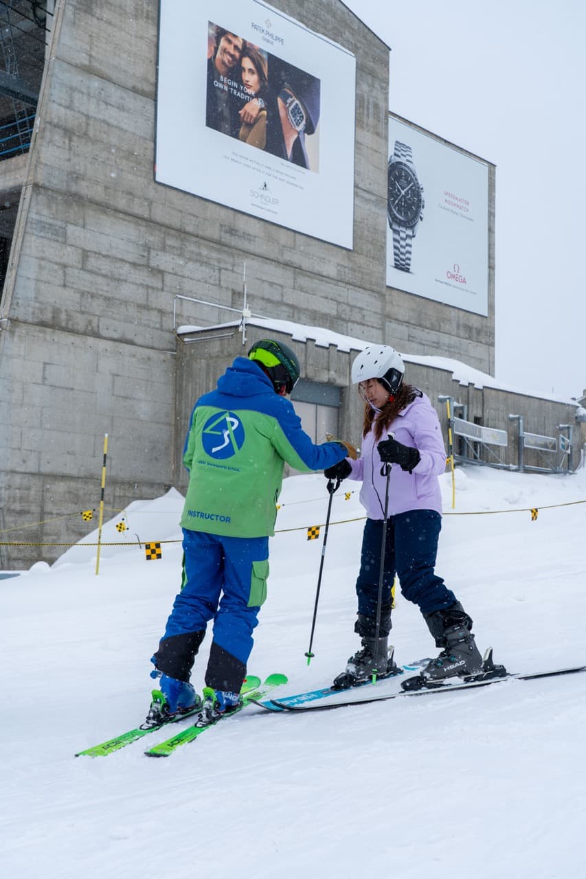 Advanced skier carving on Zermatt piste near Klein Matterhorn