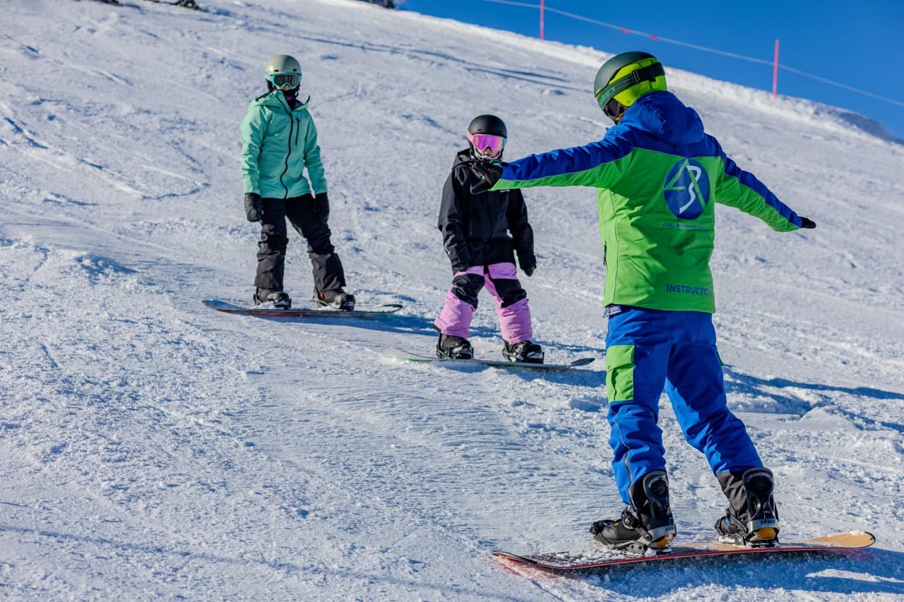 Family ski lesson with AB Ski School in Zermatt Switzerland